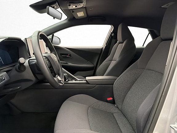 Toyota C-HR 16 of 29