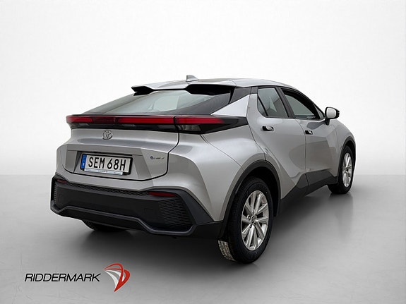 Toyota C-HR 8 of 29