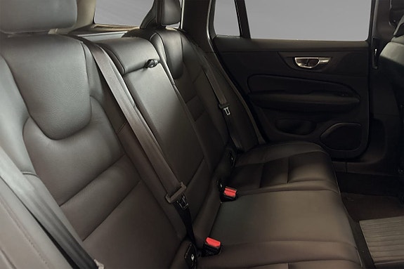 Volvo V60 12 of 23