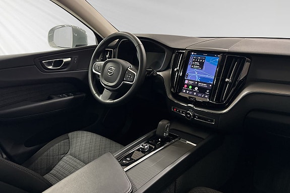 Volvo XC60 10 of 22