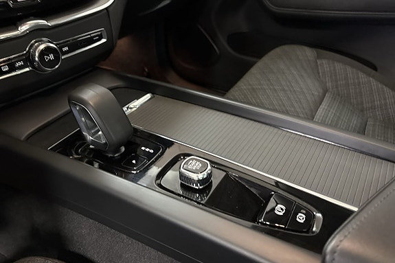 Volvo XC60 22 of 23