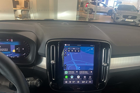 Volvo XC40 22 of 28