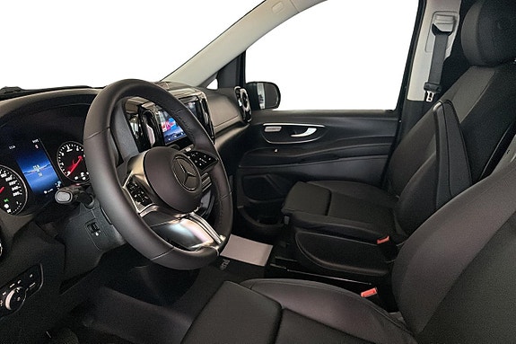 Mercedes-Benz Vito 119 13 of 14