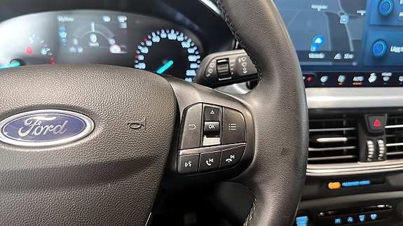 Ford Focus 15 of 18