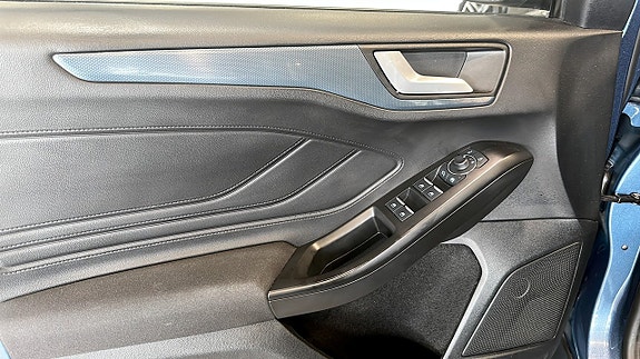 Ford Focus 11 of 18