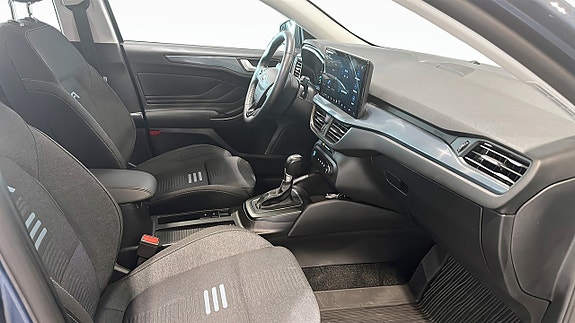Ford Focus 3 of 18