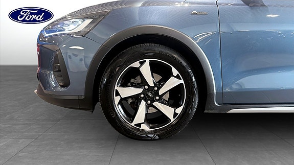 Ford Focus 9 of 18