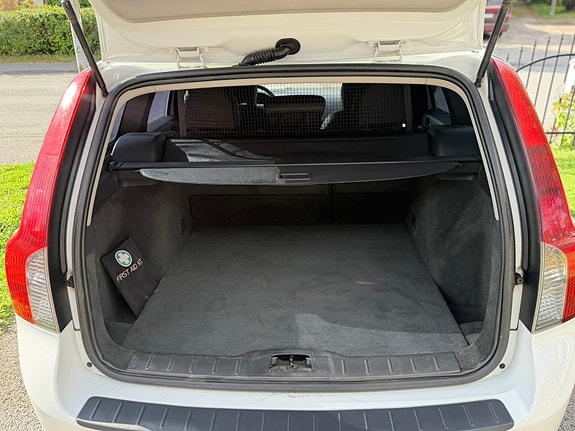 Volvo V50 6 of 6