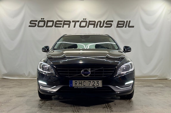 Volvo V60 4 of 25