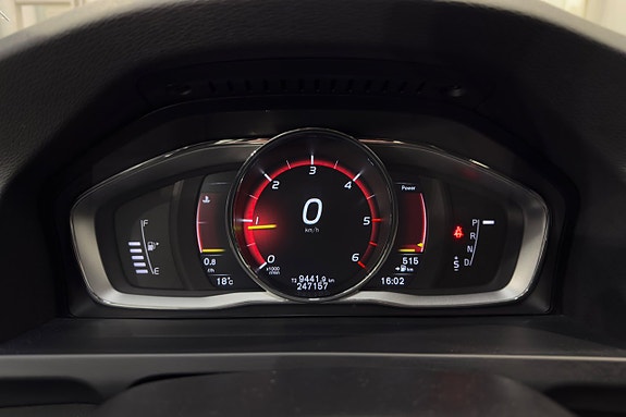 Volvo V60 12 of 25