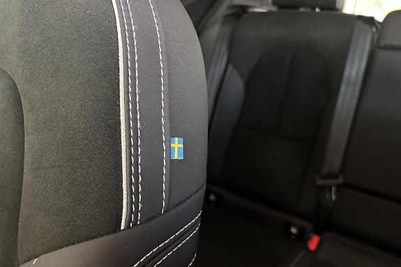 Volvo EX40 26 of 27