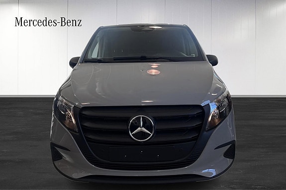 Mercedes-Benz Vito 114 2 of 17
