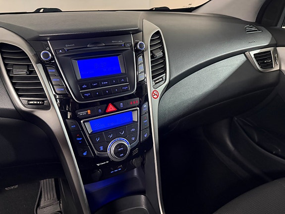 Hyundai i30 13 of 18