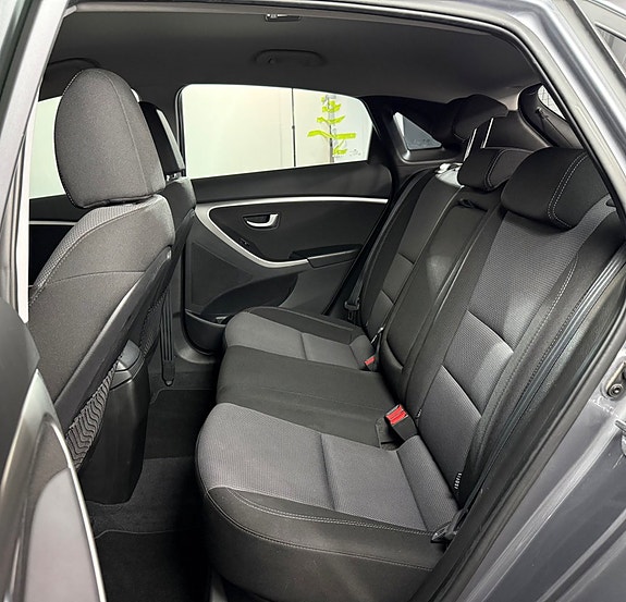 Hyundai i30 11 of 18