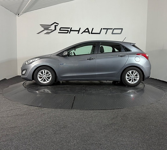 Hyundai i30 8 of 18
