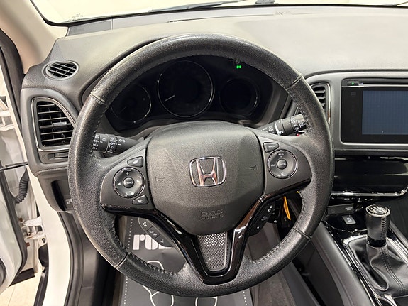 Honda HR-V 8 of 19