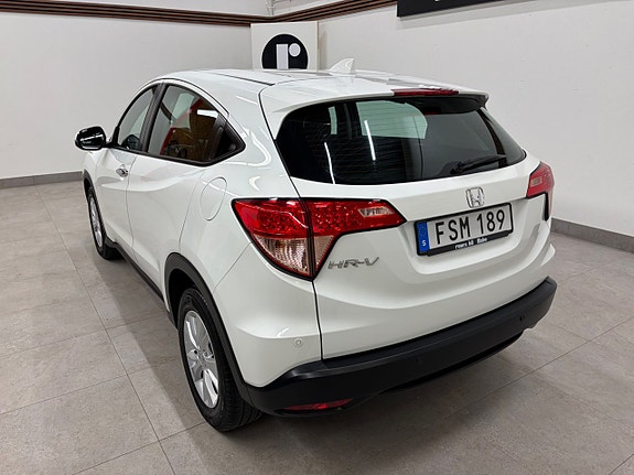 Honda HR-V 3 of 19