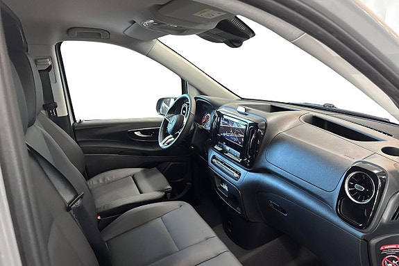 Mercedes-Benz Vito 119 8 of 18