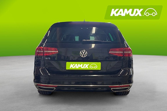 Volkswagen Passat 5 of 23