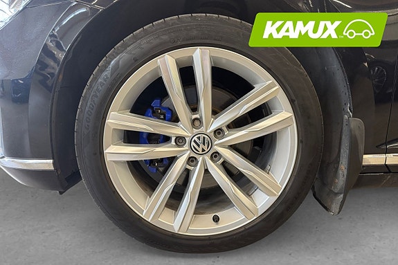 Volkswagen Passat 8 of 23