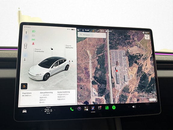 Tesla Model 3 19 of 30