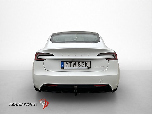 Tesla Model 3 8 of 30