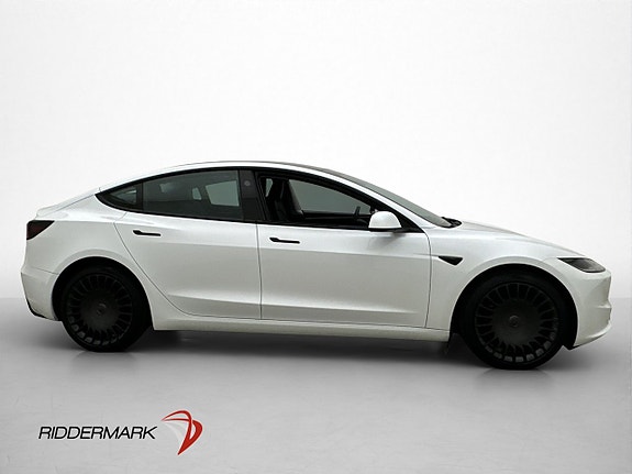Tesla Model 3 10 of 30