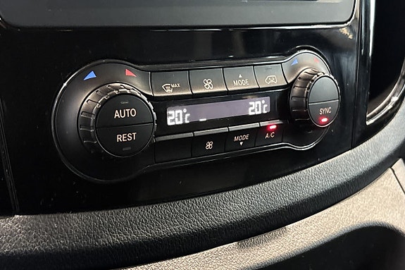 Mercedes-Benz Vito 116 21 of 24