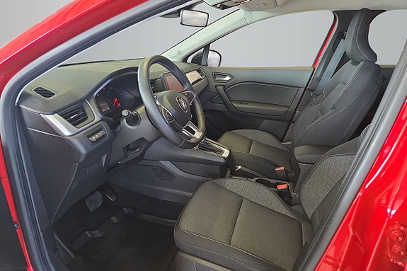 Renault Captur 10 of 13