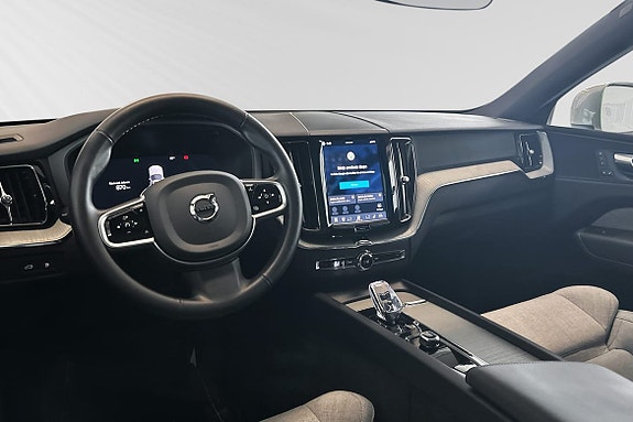 Volvo XC60 9 of 30