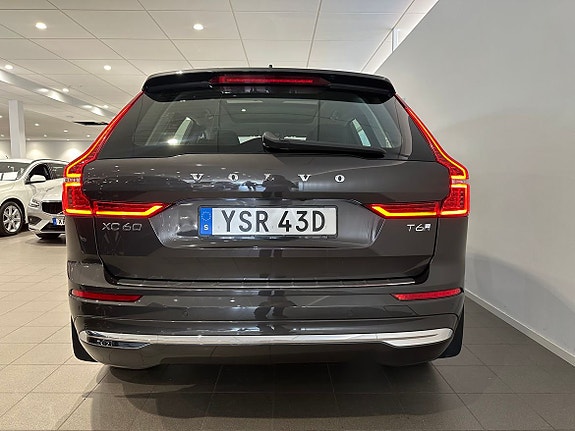 Volvo XC60 5 of 18