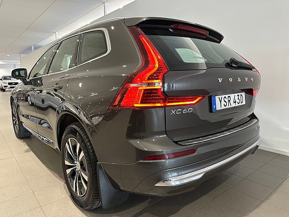 Volvo XC60 7 of 18