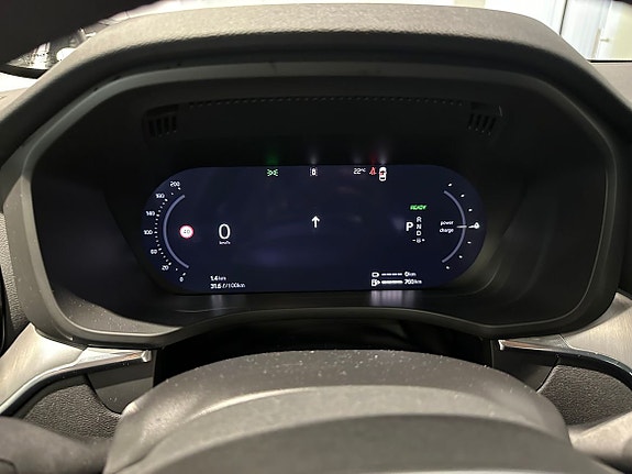 Volvo XC60 15 of 18