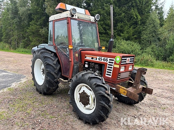 Veterantraktor Fiat 45-66 DT 4 of 6