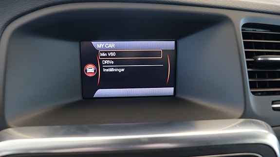 Volvo V60 16 of 17