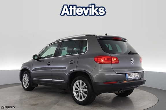Volkswagen Tiguan 5 of 23