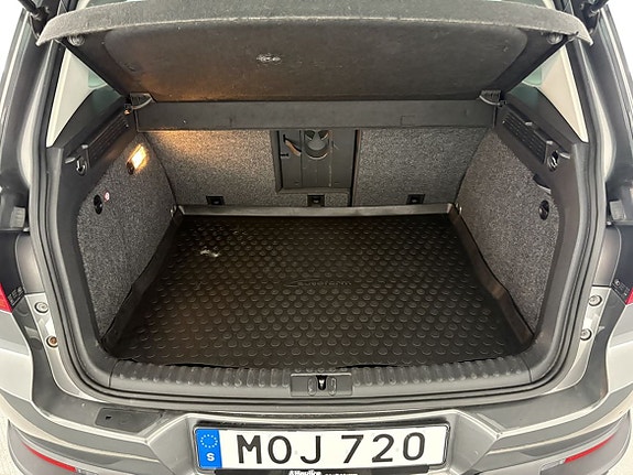 Volkswagen Tiguan 19 of 23