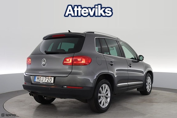 Volkswagen Tiguan 3 of 23