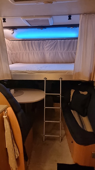 Adria Vision i677 SP 10 of 16