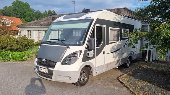 Adria Vision i677 SP 3 of 16