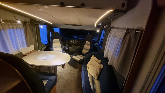 Adria Vision i677 SP 6 of 16