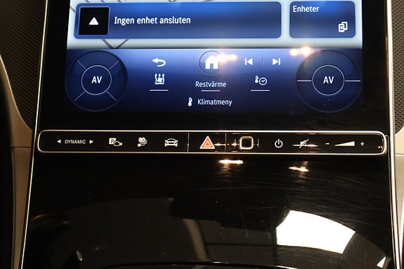 Mercedes-Benz GLC300 e 22 of 25