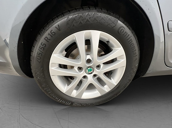 Skoda Octavia 27 of 28