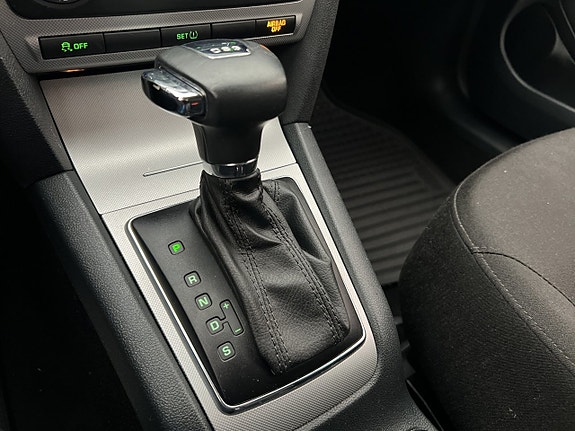 Skoda Octavia 21 of 28