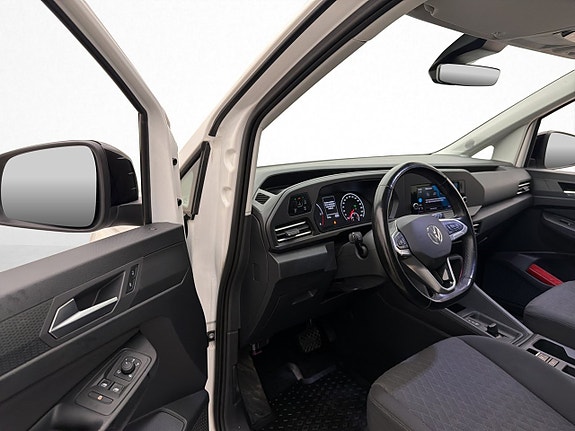 Volkswagen Caddy Maxi 13 of 30