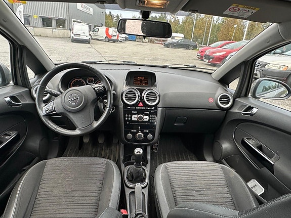 Opel Corsa 10 of 10