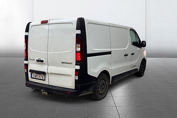 Renault Trafic 3 of 8