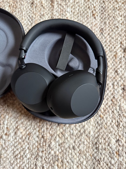Product image 1 of 5