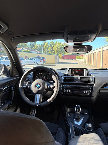 BMW 120d 4 of 13