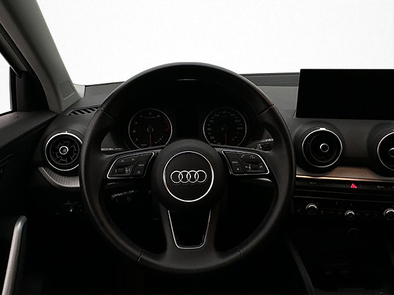 Audi Q2 13 of 28